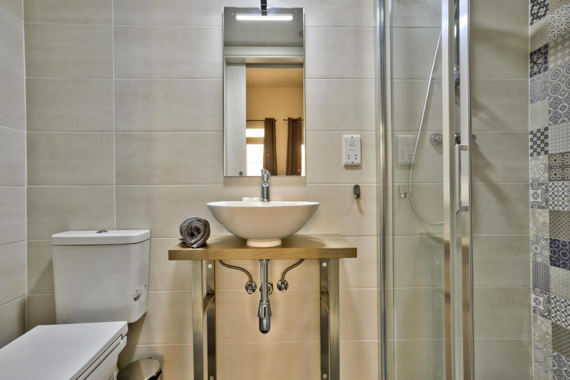Exquisite 3-Bedroom Duplex Penthouse With Jacuzzi In Valletta Centre Εξωτερικό φωτογραφία